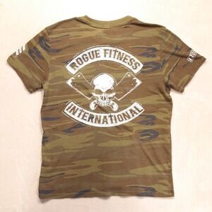 Rogue Fitness Mens Intl. Graphic Tee M Green Camouflage Skull Cross Cleavers